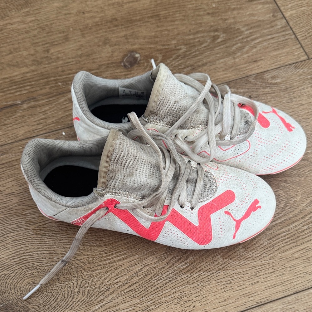 Puma Kids Cleats - White and Pink soccer cleats